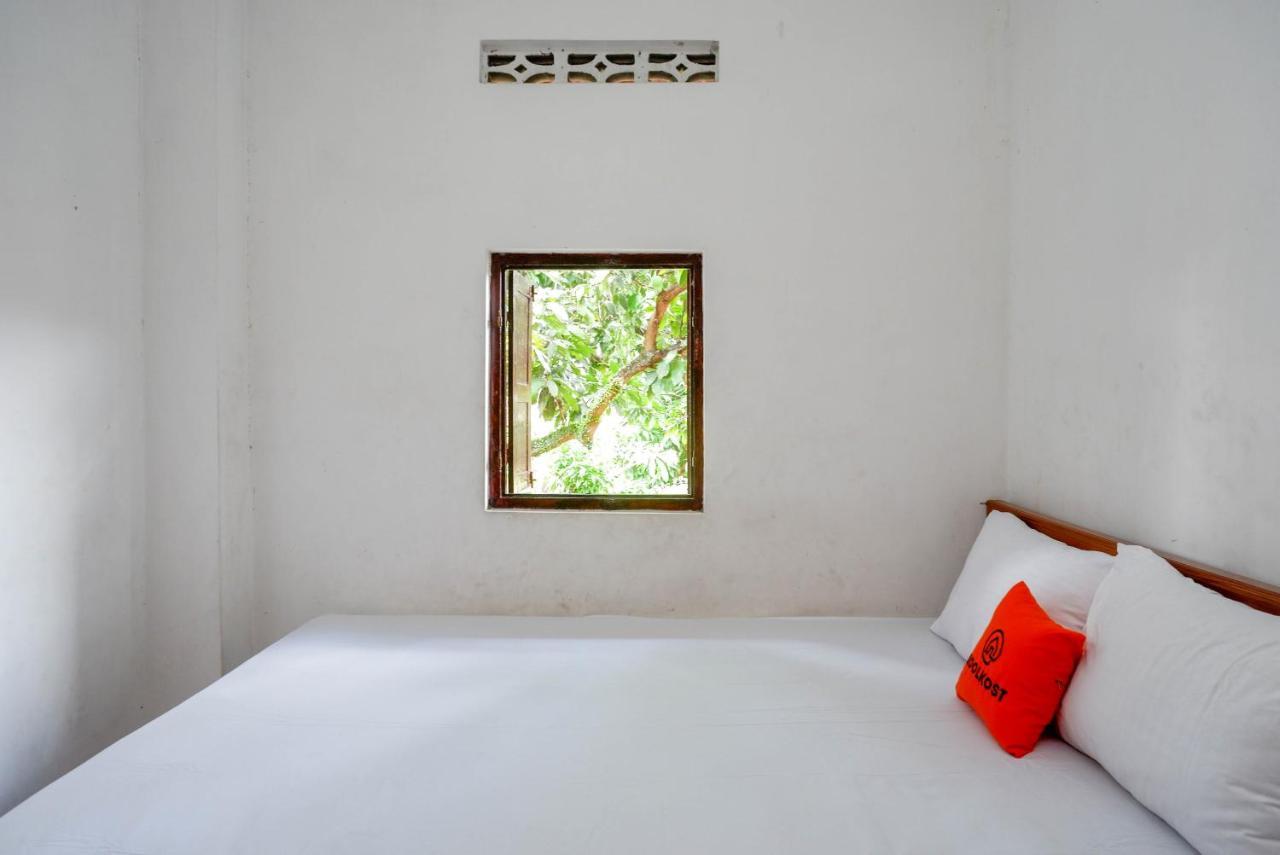 Hostel Koolkost Syariah Near Malioboro Area Yogyakarta Exterior foto